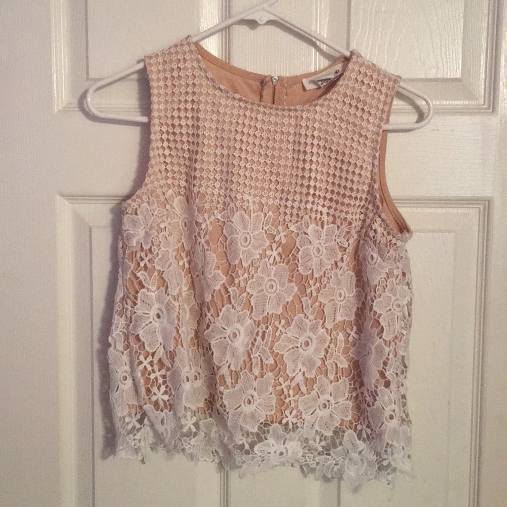 Lace tan and white shirt